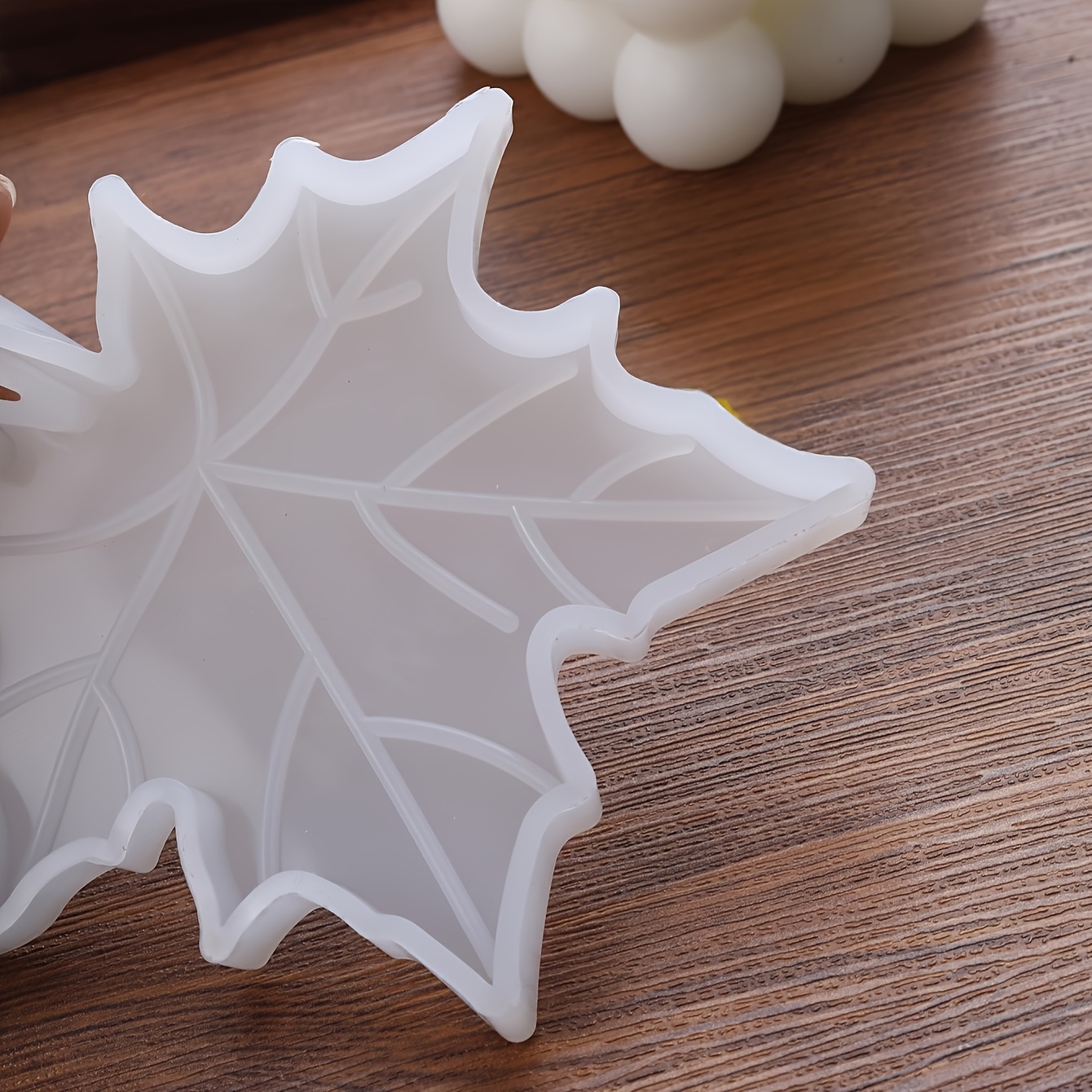 1PC Maple Leaf shaped Silicone - огляд і ціна Candle Making Ideas